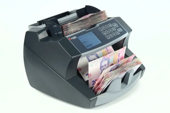 Лічильник банкнот Cassida 6600 LCD UV/MG